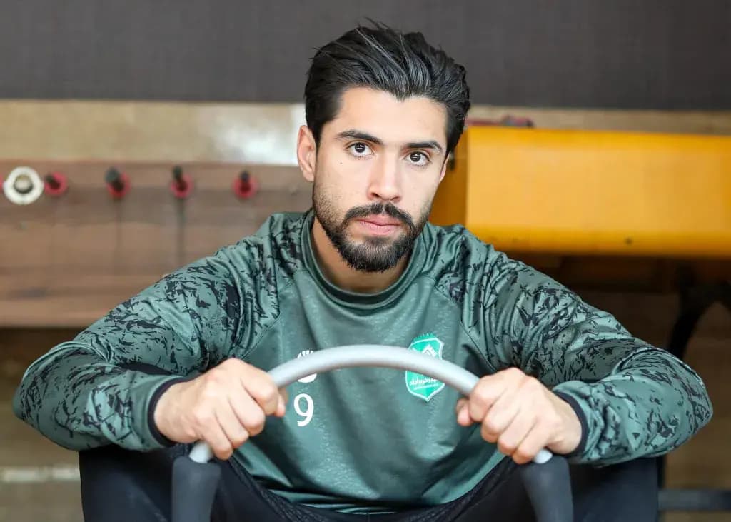 خرید جدید نساجی در مراسم علمی لو رفت!