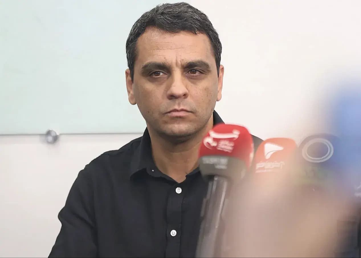 فتاحی: فقط ورزشگاه رایگان در اختیار استقلال بود! 