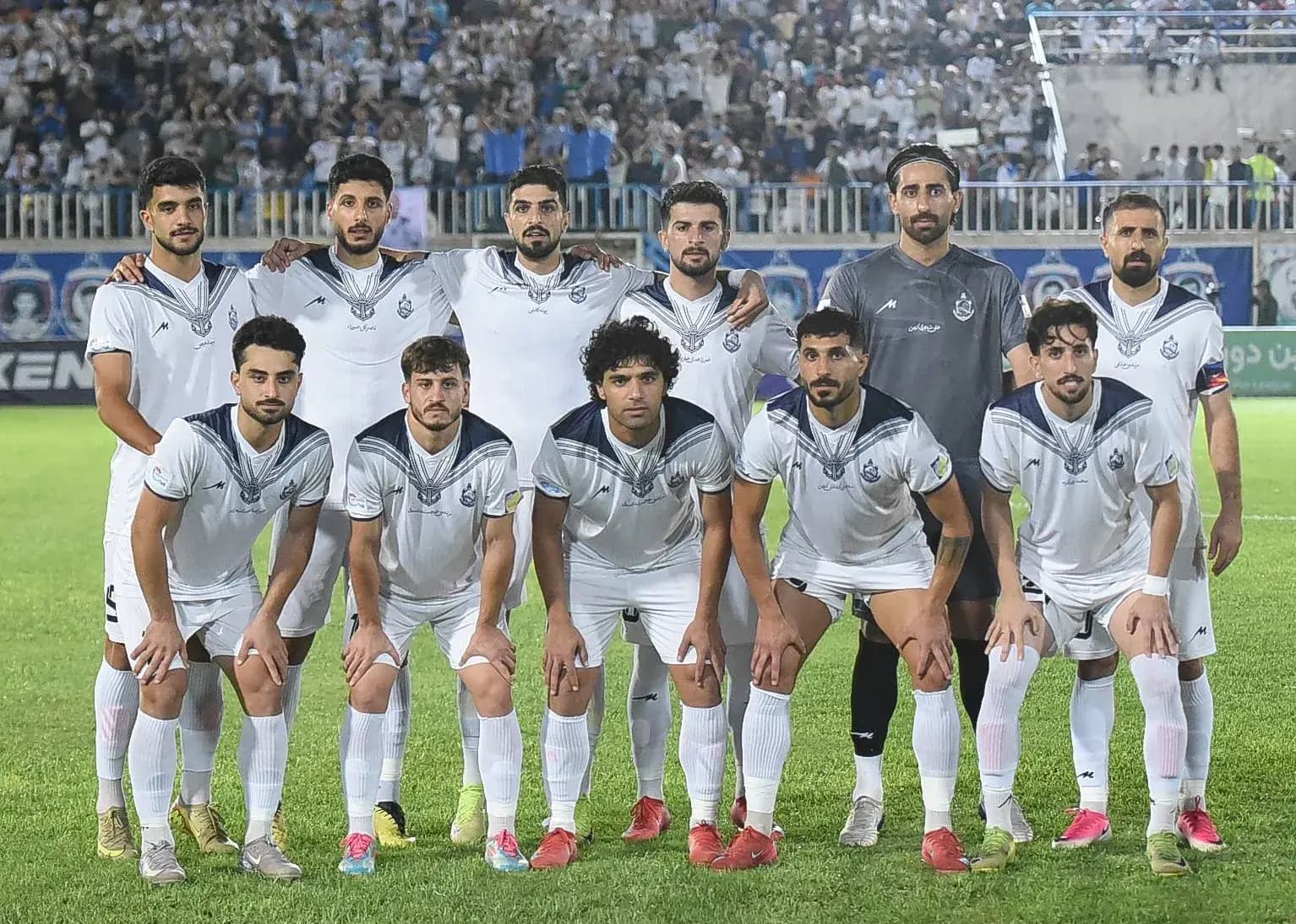 مازیار از این 11 نفر امتیاز می‌خواهد