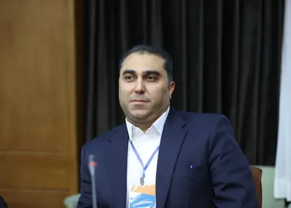 رونمایی از اولین زنان موتورسوار ایران با گواهینامه رسمی