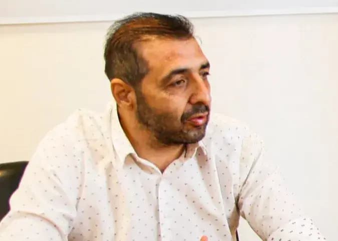 باهنر: عالیشاه از رختکن به خداداد فحش داد