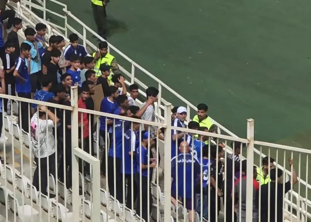 عصبانیت هواداران خوزستانی از سرمربی موفق!
