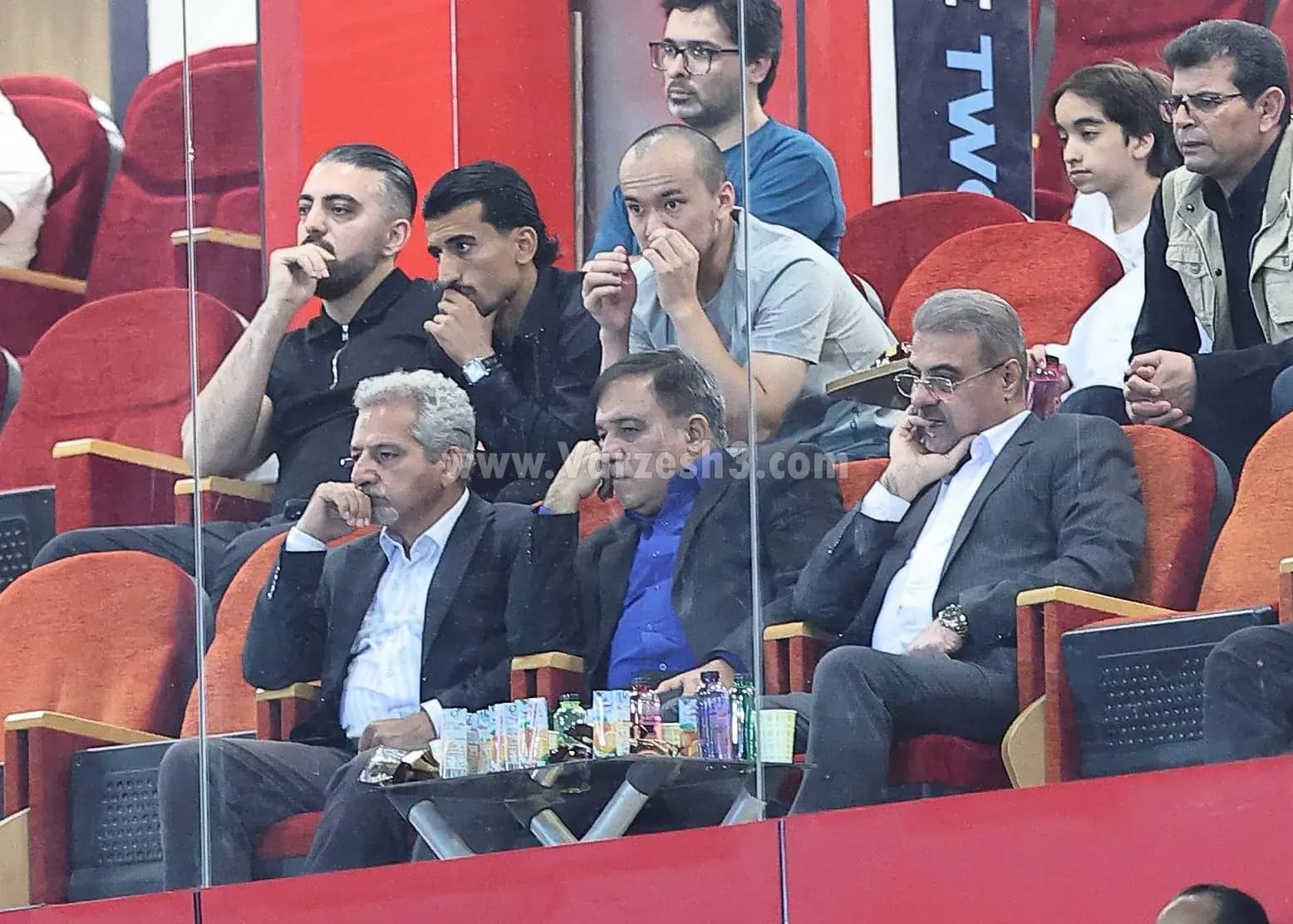 آنهایی که مزاحم حل مشکل سهراب و صالح هستند!