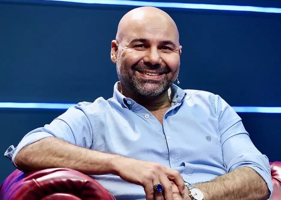 خداحافظی متفاوت سرمربی 53 ساله استقلال!