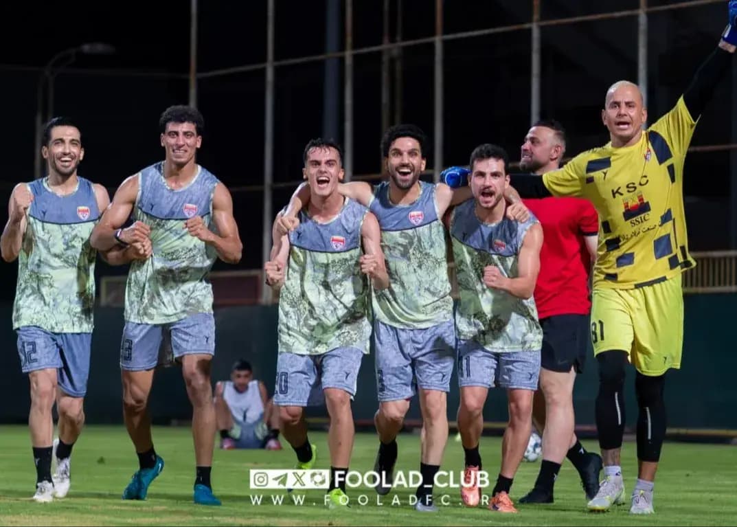 ستاره‌های فولاد در غرب تهران به خط شدند!